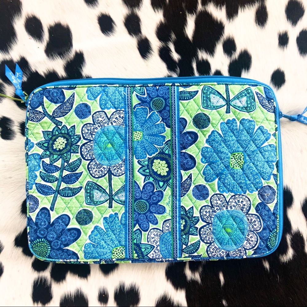 V Bradley Doodle Daisy laptop ipad tablet case